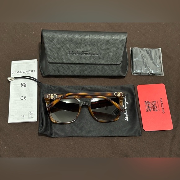 Salvatore Ferragamo SF 1026S 214 Tortoise Sunglasses - Picture 5 of 10